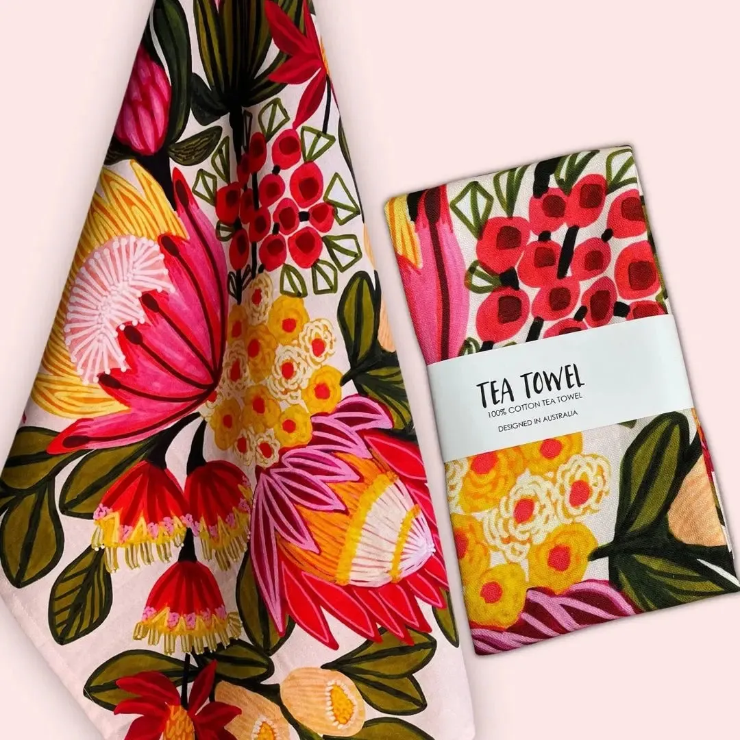 Festive Proteas Tea Towel & Wooden Fridge Magnet Gift Set