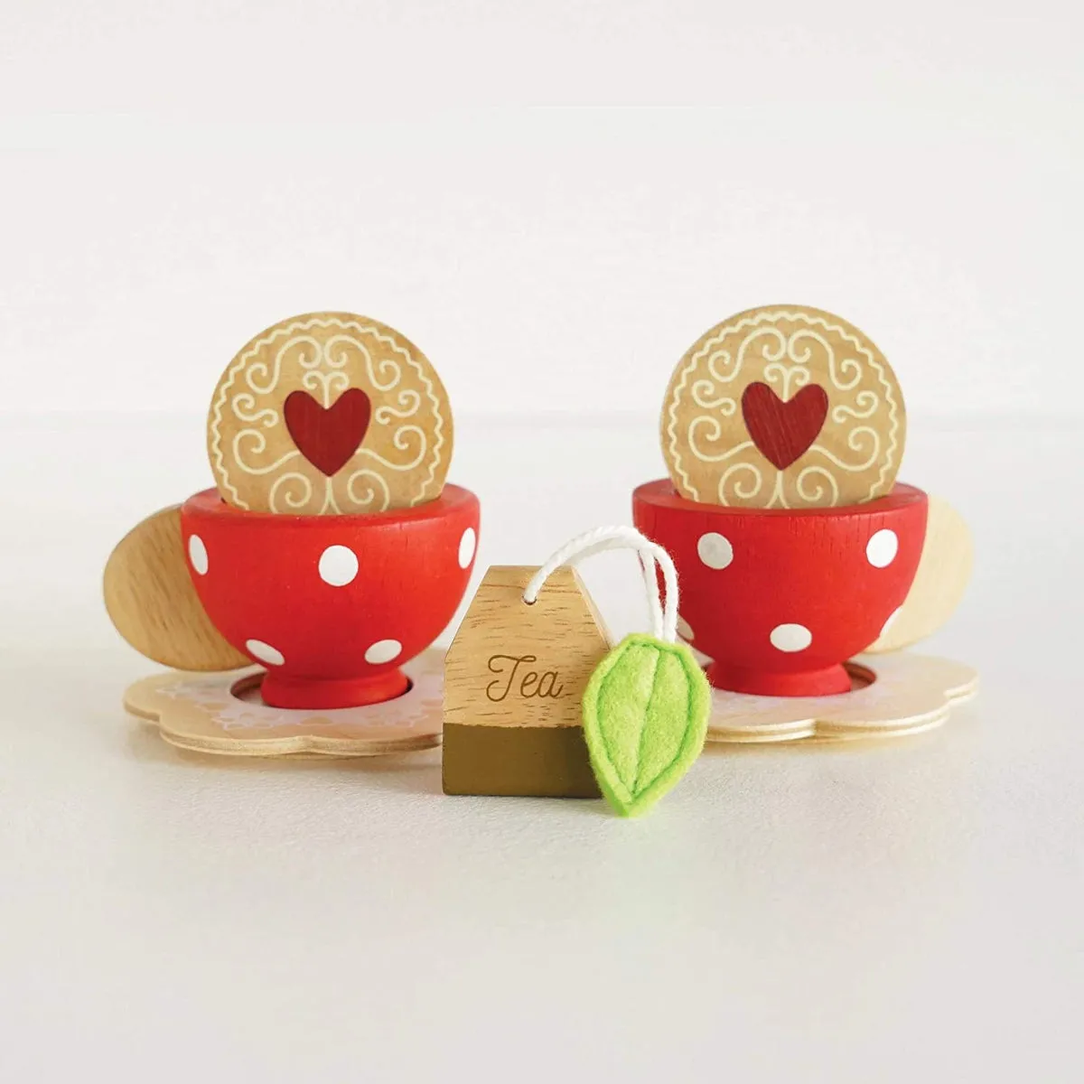 Le Toy Van Honeybake wooden tea set