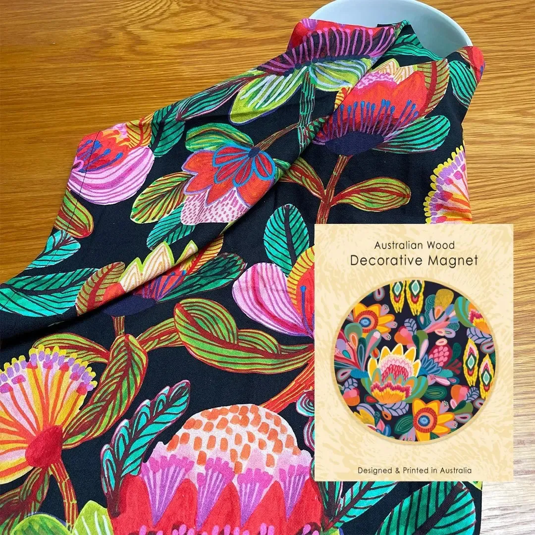 Protea Fantasy Tea Towel & Wooden Fridge Magnet Gift Set