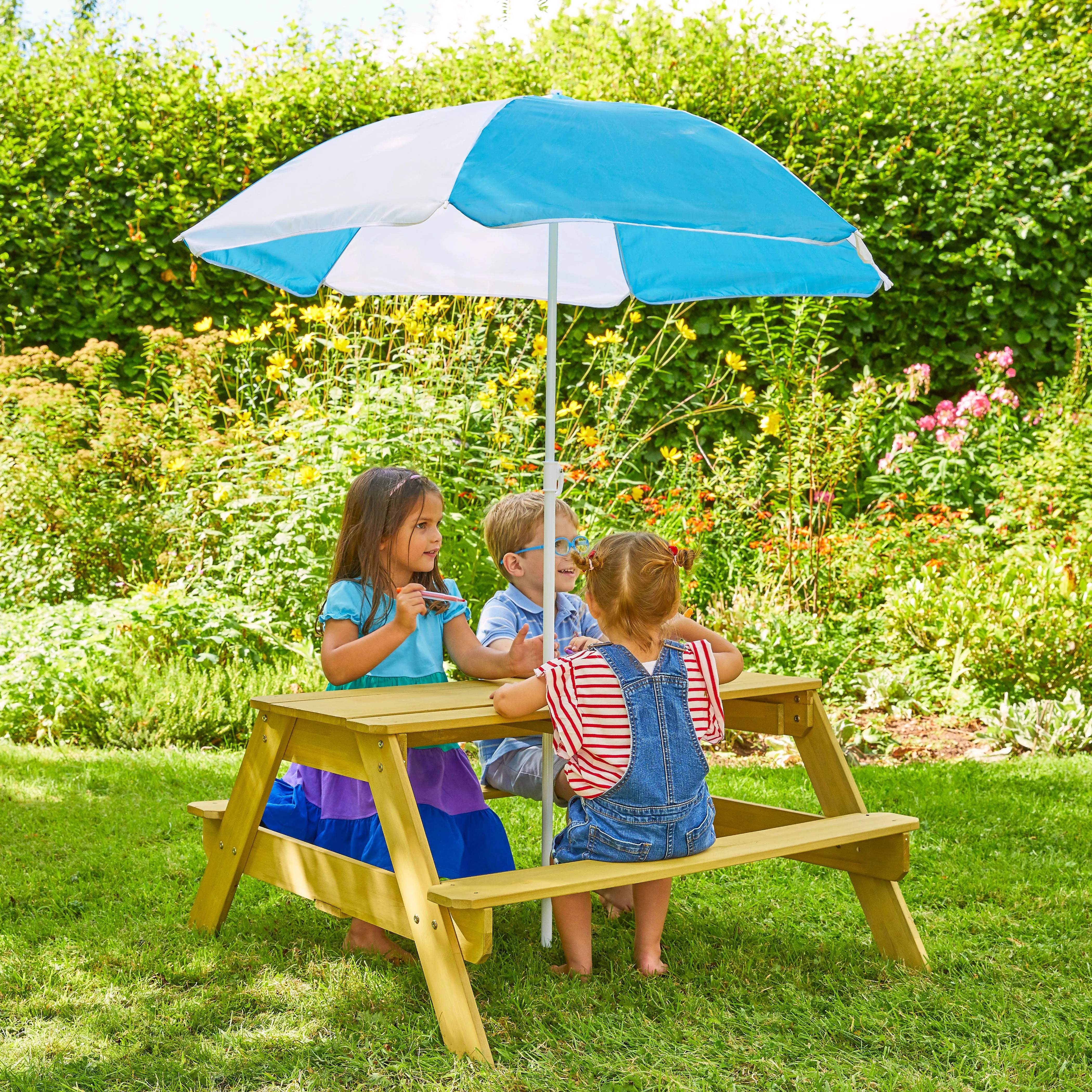 TP Wooden Picnic Table with Parasol - FSC® certified