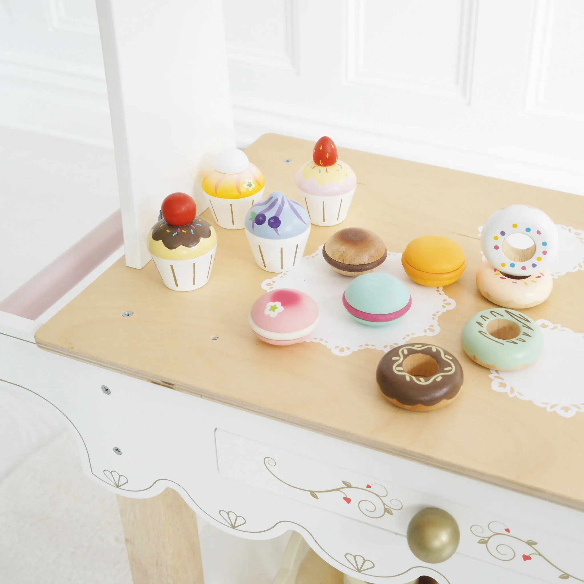 Wooden Macaron Play Food Set